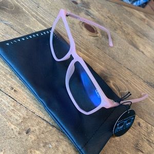 Quay Australia Stranger Blue Light Lenses